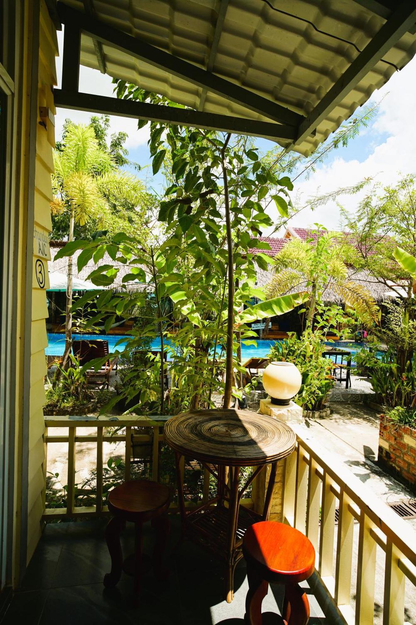 Yellow Star Hostel Kampot Exterior photo